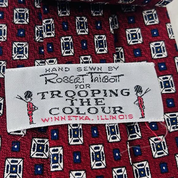 Robert Talbott 100% Silk Necktie Vintage Geometric Red White Blue 3 3/4 x 60 1/4 - Picture 3 of 3